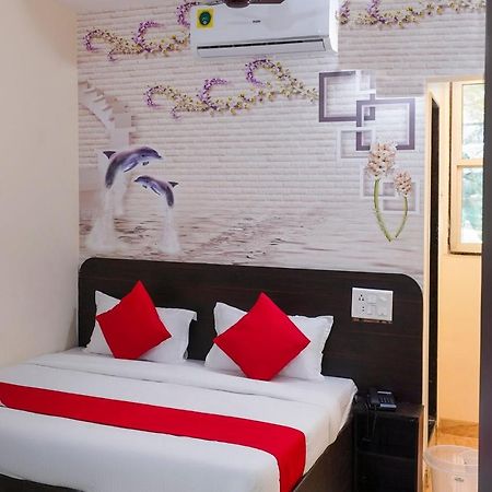 Oyo Flagship 68474 Hotel Viraj Pune Exterior foto