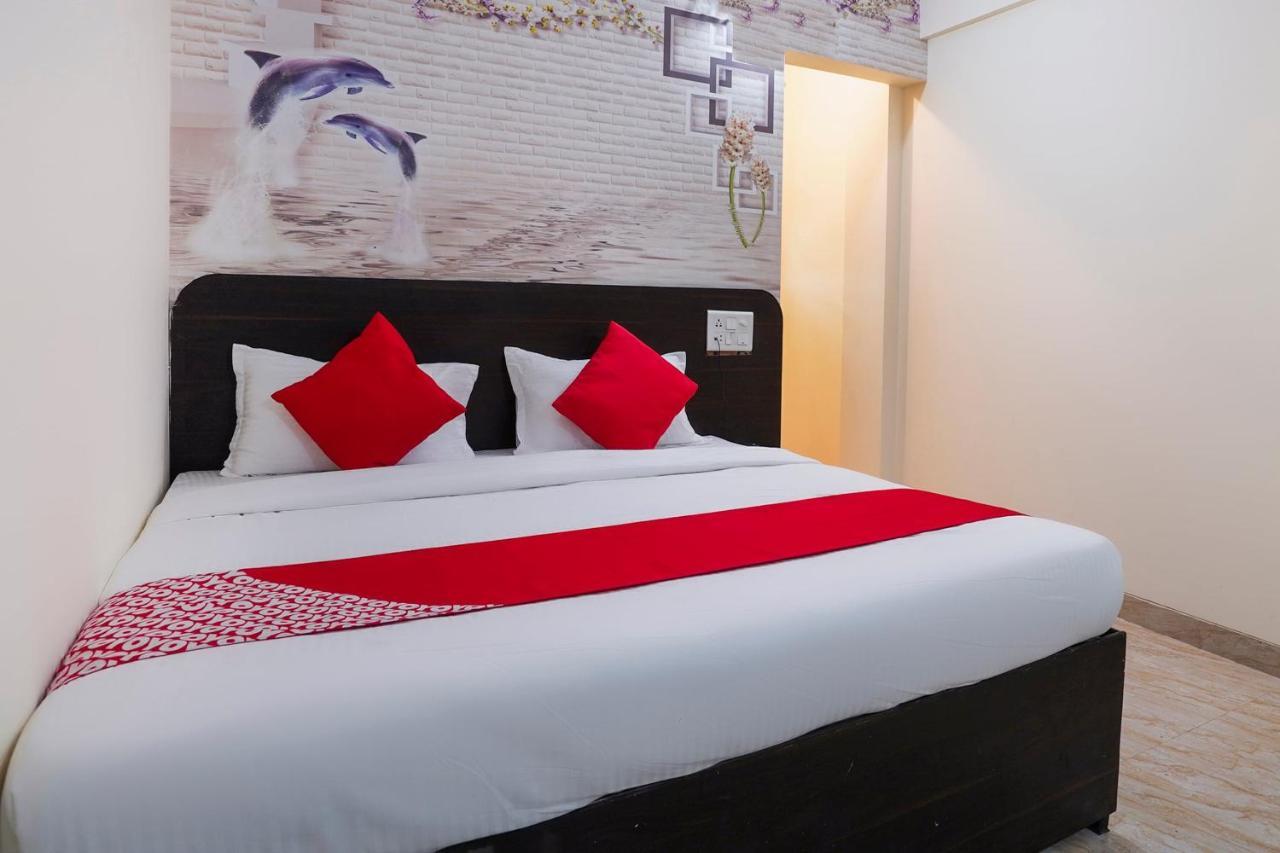 Oyo Flagship 68474 Hotel Viraj Pune Exterior foto